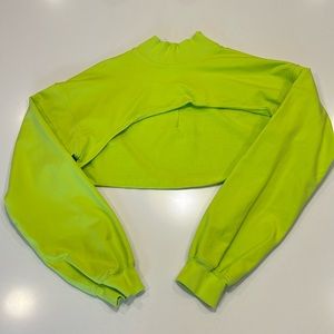 Lulu crop top athletic shirt